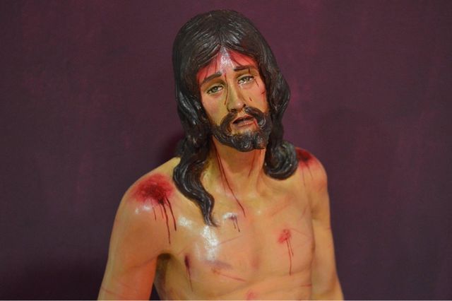 Magnífico CRISTO de talla completa -Despojado