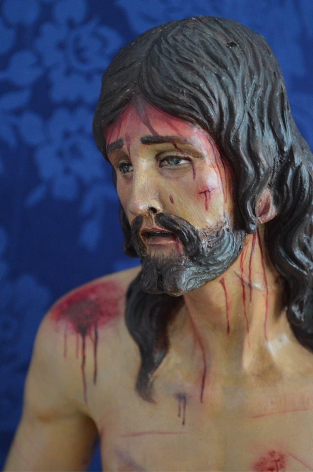 Magnífico CRISTO de talla completa -Despojado