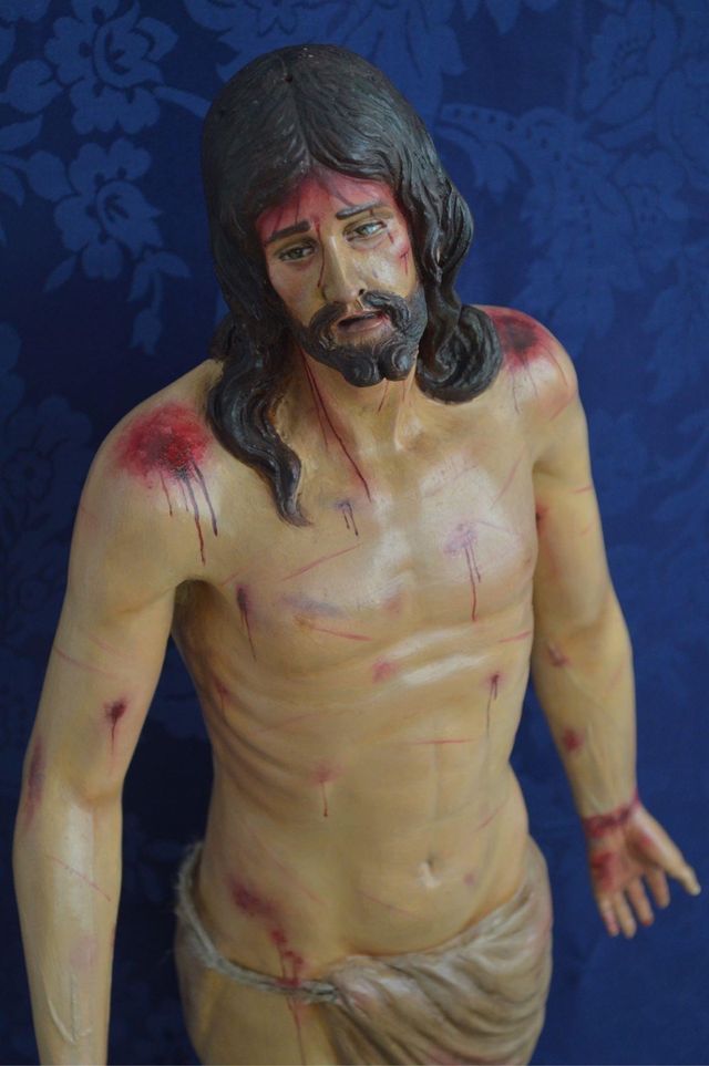 Magnífico CRISTO de talla completa -Despojado