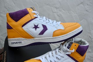 Converse Weapon Oro Gold - Lakers 