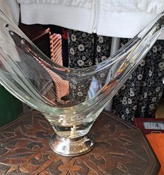 Centro de mesa de cristal antuguo