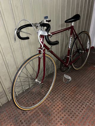 Bicicleta antiga de ciclismo rolex