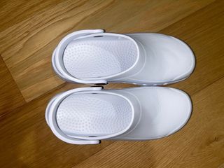 Zuecos sanitarios 