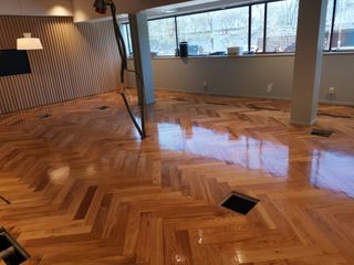 lijado y barnizado parquet e instalacion