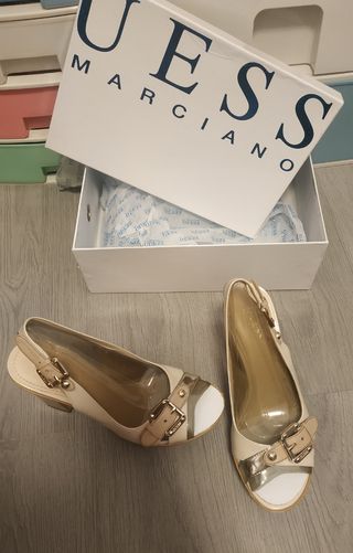 Sandalias