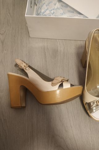 Sandalias