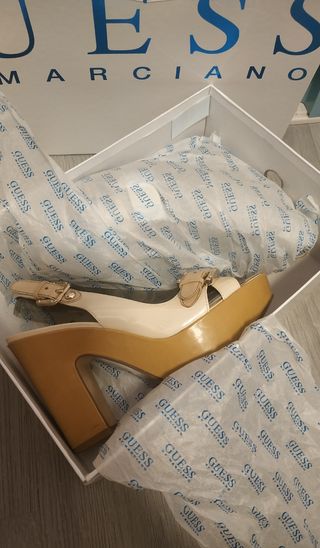 Sandalias