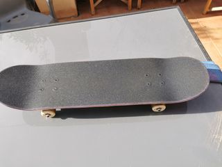 Skateboard