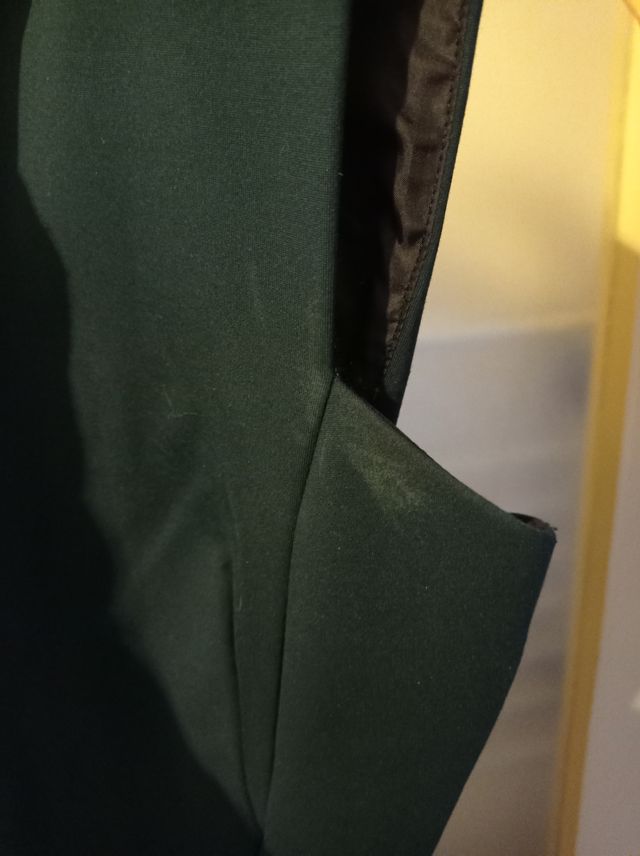 Vestido corto sin mangas