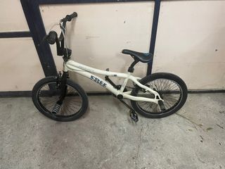 Bicicleta BMX Monty Bikes Free 302 ALUMINIO