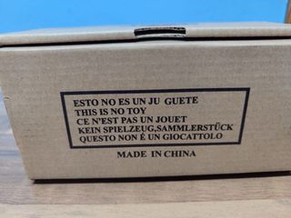 coche hojalata y cuerda Paya