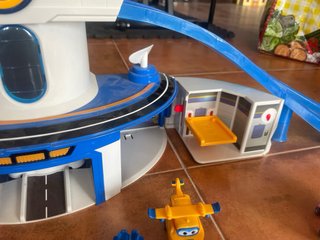 Aeropuerto Super Wings