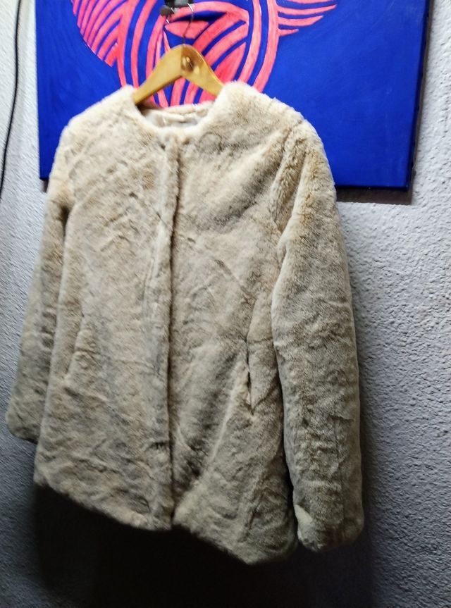 Abrigo pelito Stradivarius M nuevo