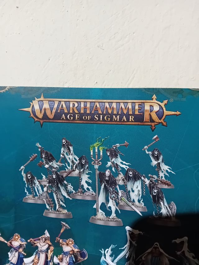 Warhammer 10 chainraps y 3 sequitors precintado