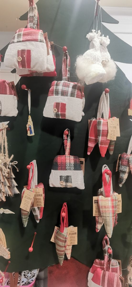 Árbol de Navidad para vender objetos