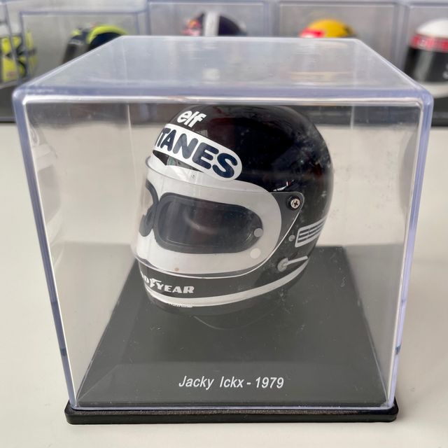 CASCO JACKY ICKX 1:5