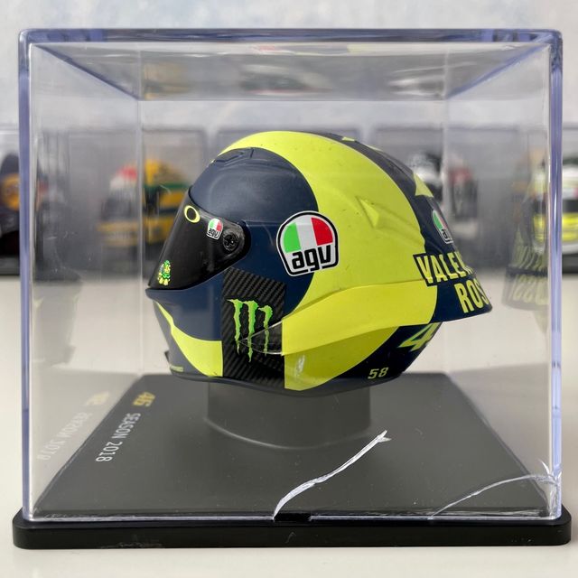 CASCO VALENTINO 1:5