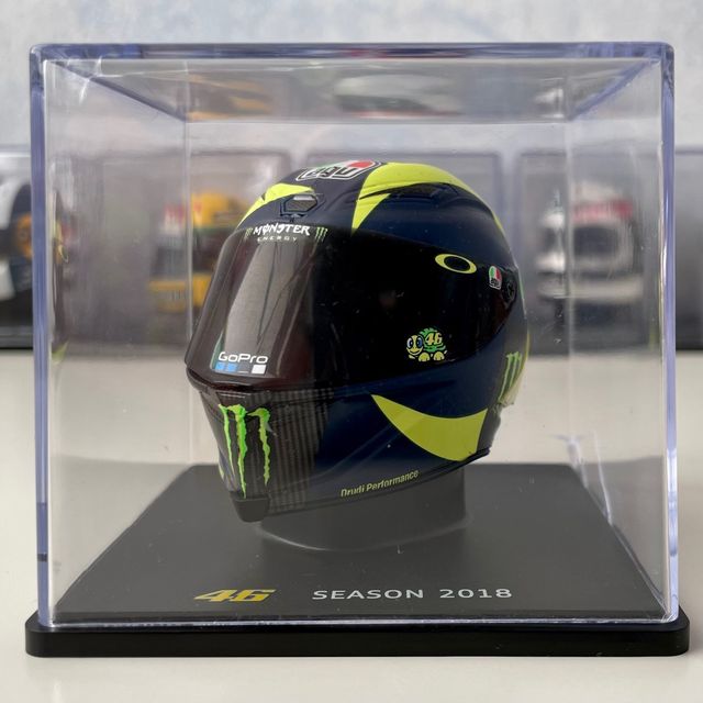 CASCO VALENTINO 1:5