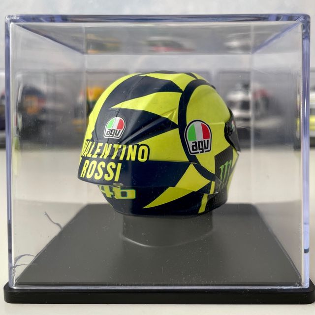 CASCO VALENTINO 1:5