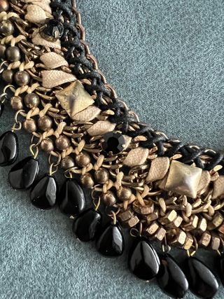 Collar
