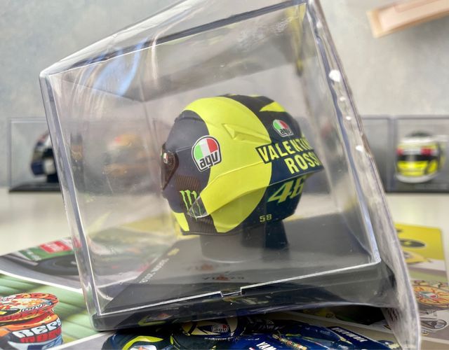 CASCO VALENTINO ROSSI 1:5
