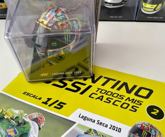 CASCO VALENTINO ROSSI 1:5