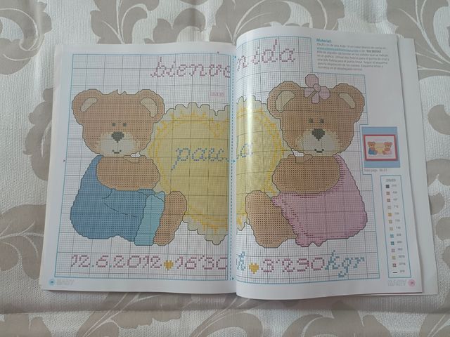 Se vende revista de punto de cruz