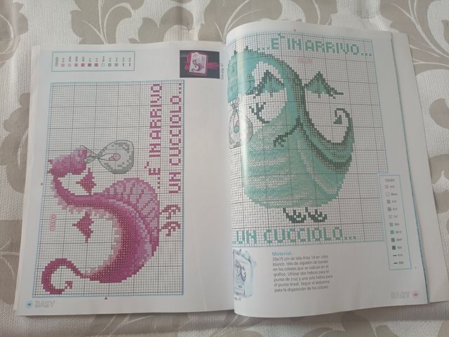 Se vende revista de punto de cruz