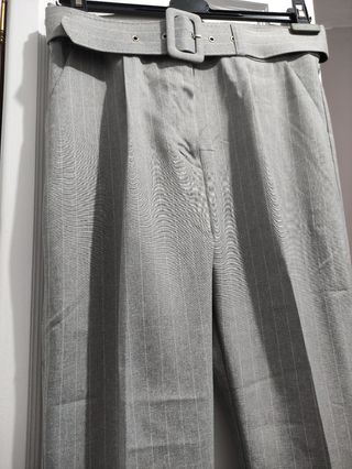 Conjunto pantalón y americana