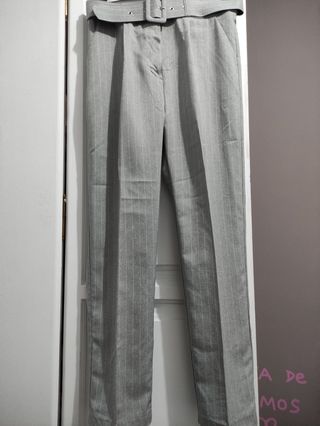 Conjunto pantalón y americana