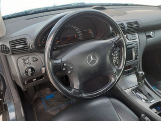 Mercedes-Benz Clase C 2001