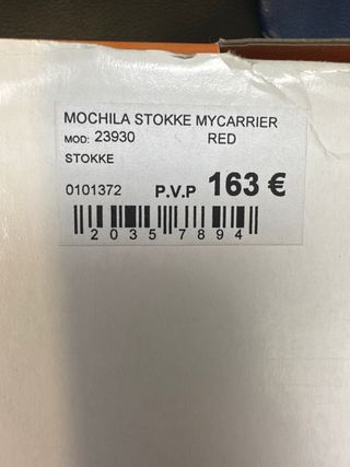 Mochila portabebe Stokke MyCarrier roja