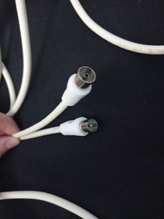 Cable de antena de televisión