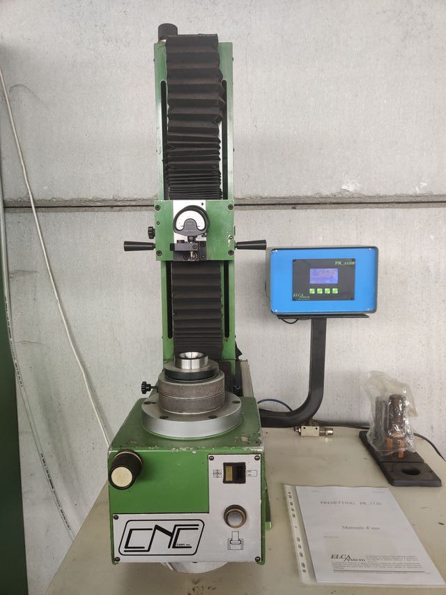 Presettor CNC LD 450/2C con unità di ELCA System