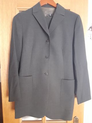 Trajes pantalón y chaqueta mujer