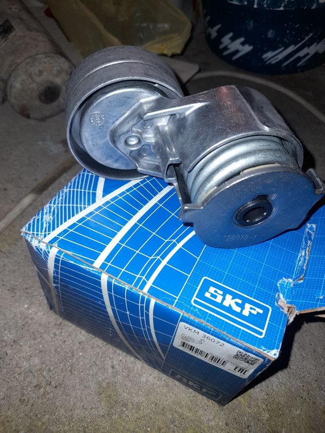 Rodillo tensor Renault