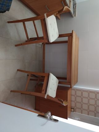 Mesa de cocina para dos personas ( alta)
