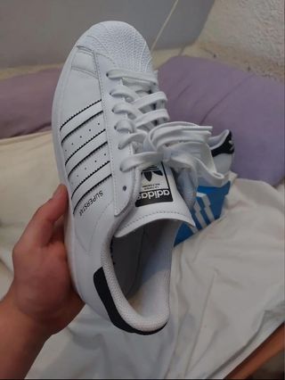 Adidas Superstar