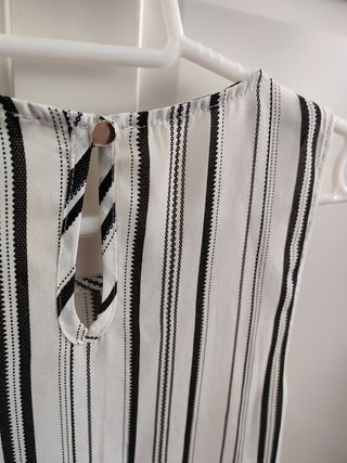 Blusa blanco y negro, Talla 36 - 38