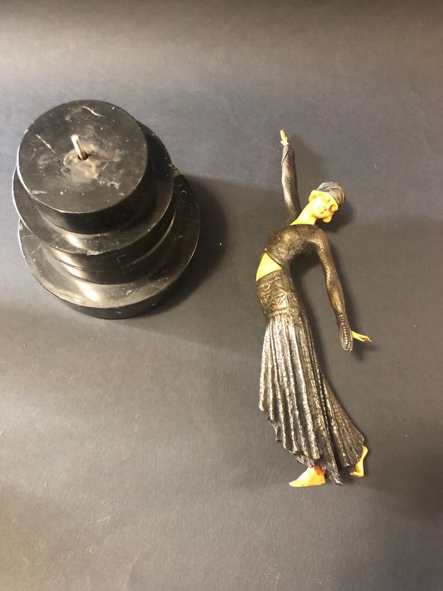 statuetta afther Chiparus