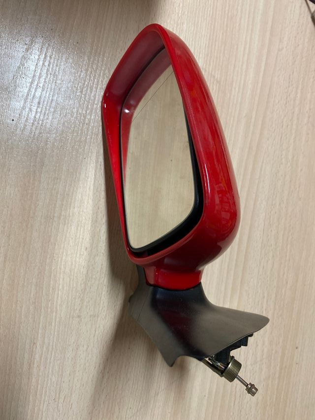 Volwagen polo Classic -Espejo izq