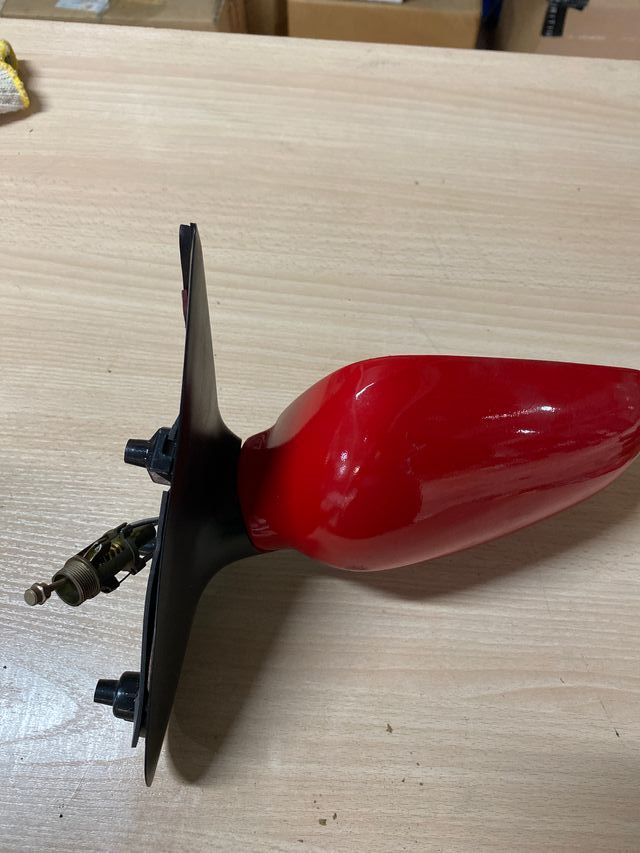 Volwagen polo Classic -Espejo izq