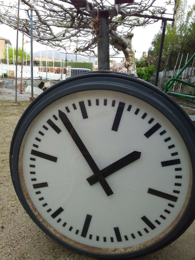 RELOJ DE PARED ELÉCTRICO DE IMPULSOS, ADAPTABLE MA