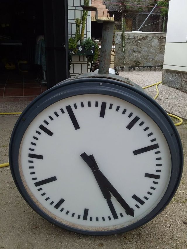 RELOJ DE PARED ELÉCTRICO DE IMPULSOS, ADAPTABLE MA