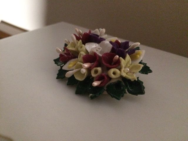 Preciosos broches señora