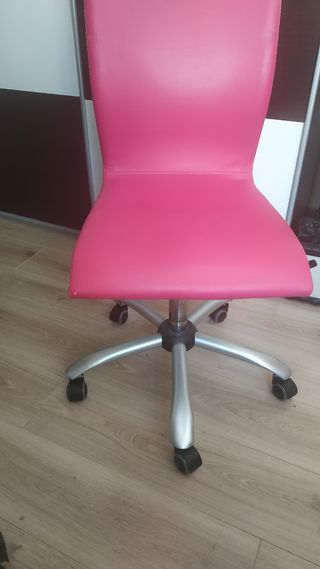Silla de escritorio giratoria con ruedas 