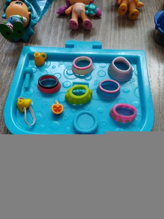 Lote de muñecos y accesorios pinypon