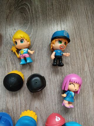 Lote de muñecos y accesorios pinypon