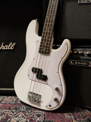 Basso elettrico attivo Ibanez sr300eb red bass