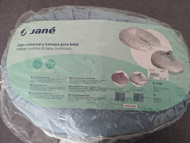 Cojín maternal,lactancia con funda Jané